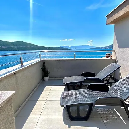 Apartments Domane Nenad Neum Exterior photo